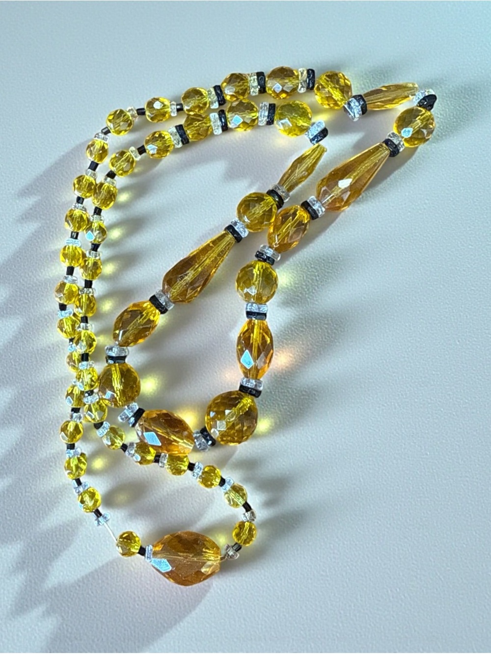 Vintage Art Deco Czech Yellow / Amber Glass Bead Necklace - Women's Jewelry